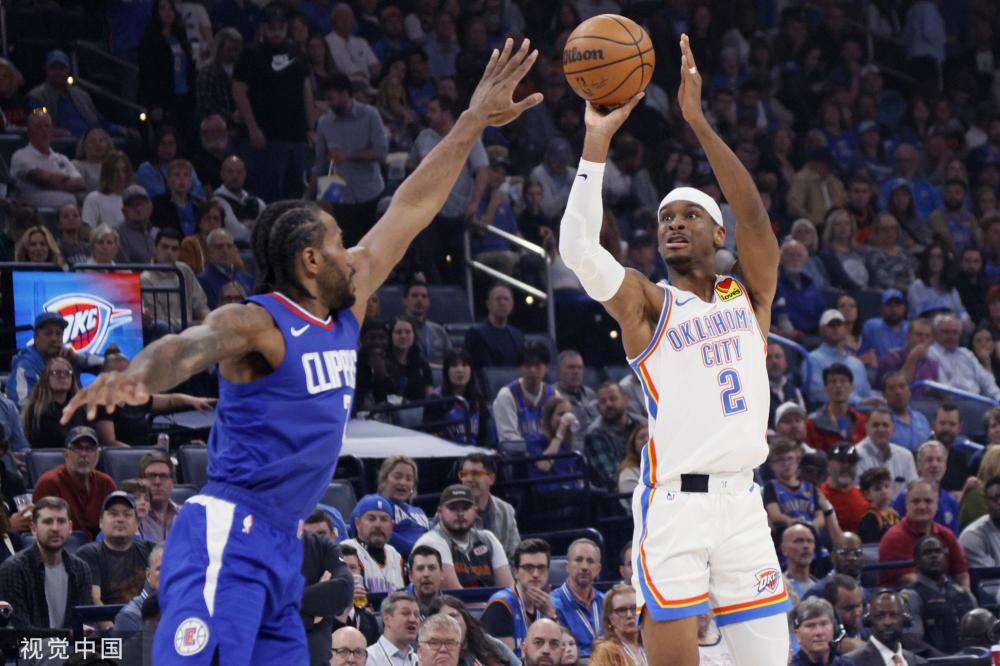 南队在进攻 南队在进攻