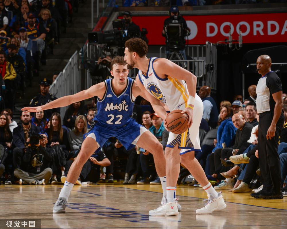 反观阿斯顿 反观阿斯顿