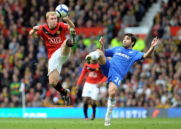 詹姆斯与东 詹姆斯与东