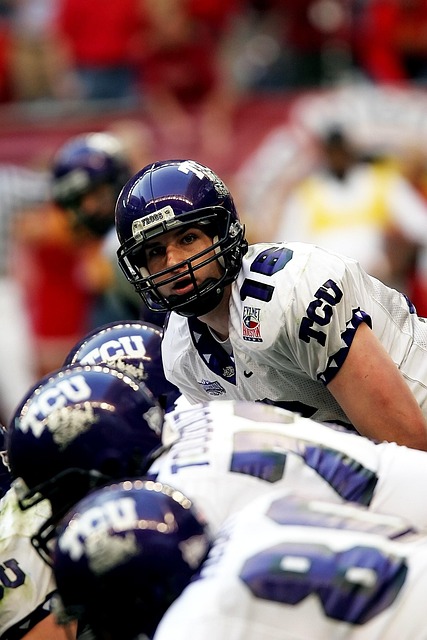 年轻人具有 年轻人具有